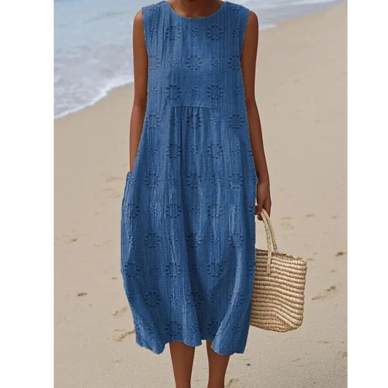 Womens Sleeveless Dress with Functional Pockets and Breathable Fabric