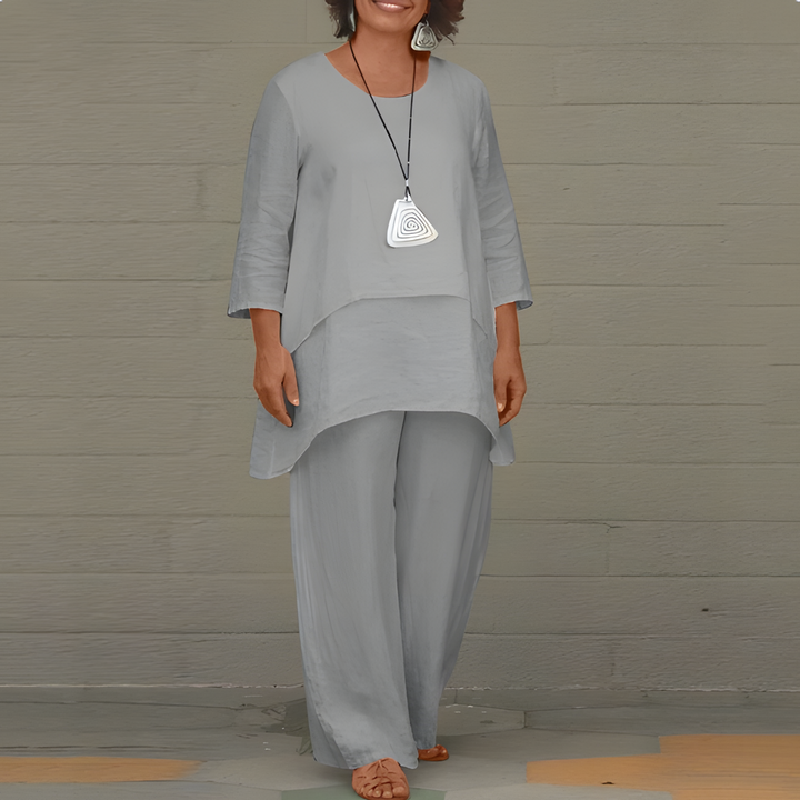 Womens Linen Top and Bottoms Set with Short Sleeves and Relaxed Fit