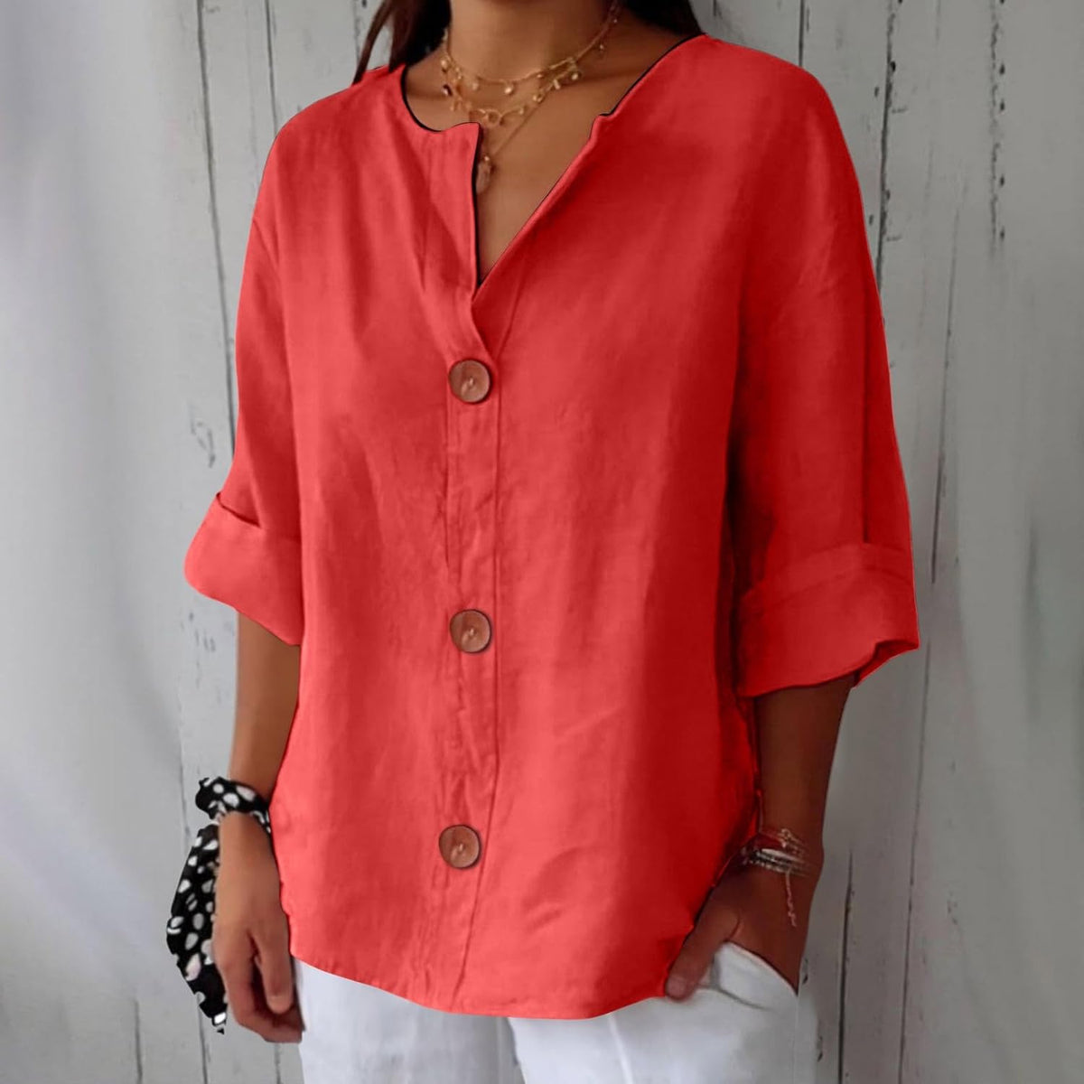 Lightweight Summer Blouse with Breathable Fabric and Relaxed Fit