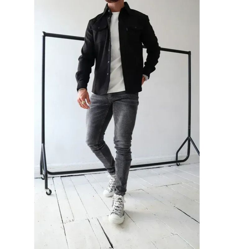 Casual Overshirt with Button Front and Chest Pockets, Modern Relaxed Fit
