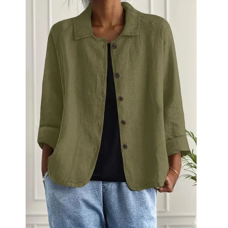 Lightweight Layer Top with Relaxed Fit and Classic Styling