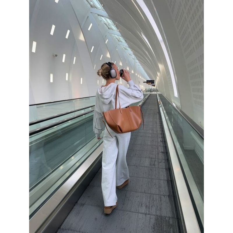Structured Large Tote Bag with Shoulder Handles for Laptops and Work Essentials