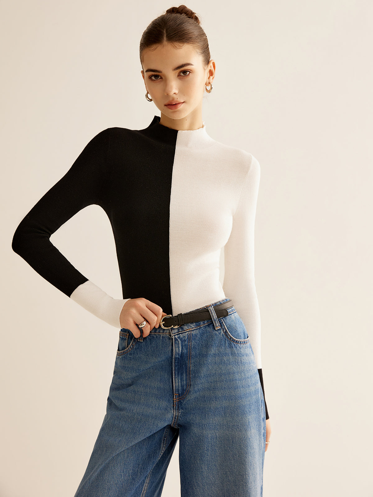 Slim Fit Knit Sweater with Medium Stretch and Wool Blend