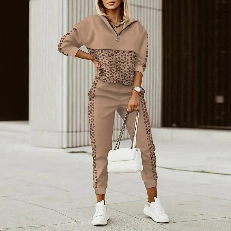Womens Tracksuit with Front Zipper and Patterned Detail, Relaxed Knit Set