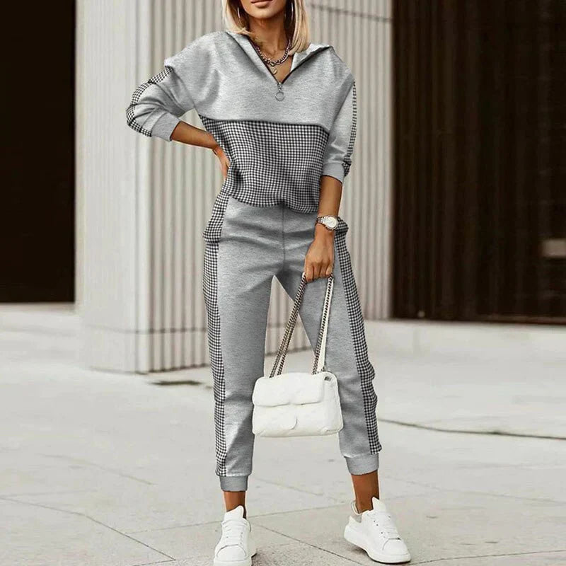 Womens Tracksuit with Front Zipper and Patterned Detail, Relaxed Knit Set