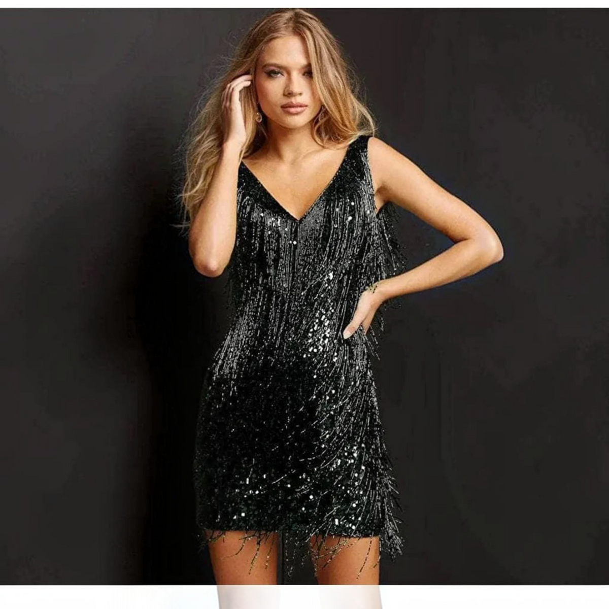Womens Cocktail Dress with Feather Fringe and A-Line Silhouette, Lightweight Lined