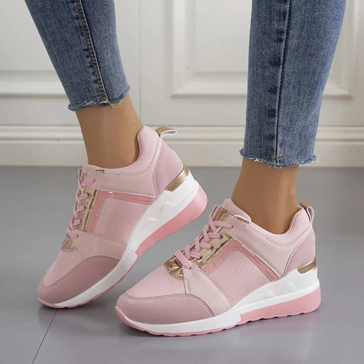 Platform Sneakers for Women with Breathable Mesh and Arch Support