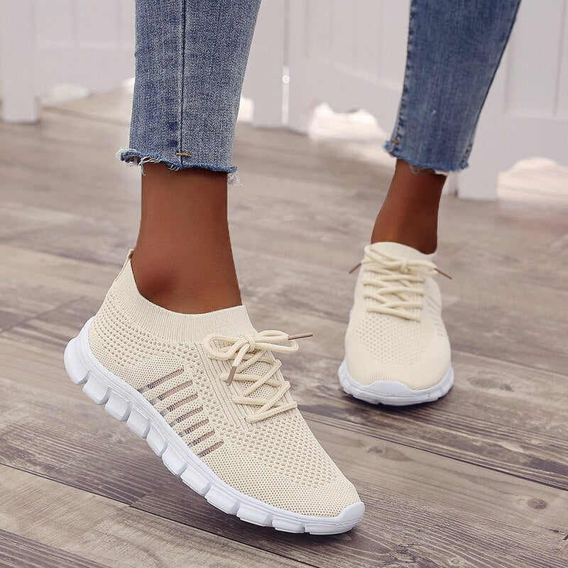 Womens Lightweight Running Sneakers with Casual Versatility