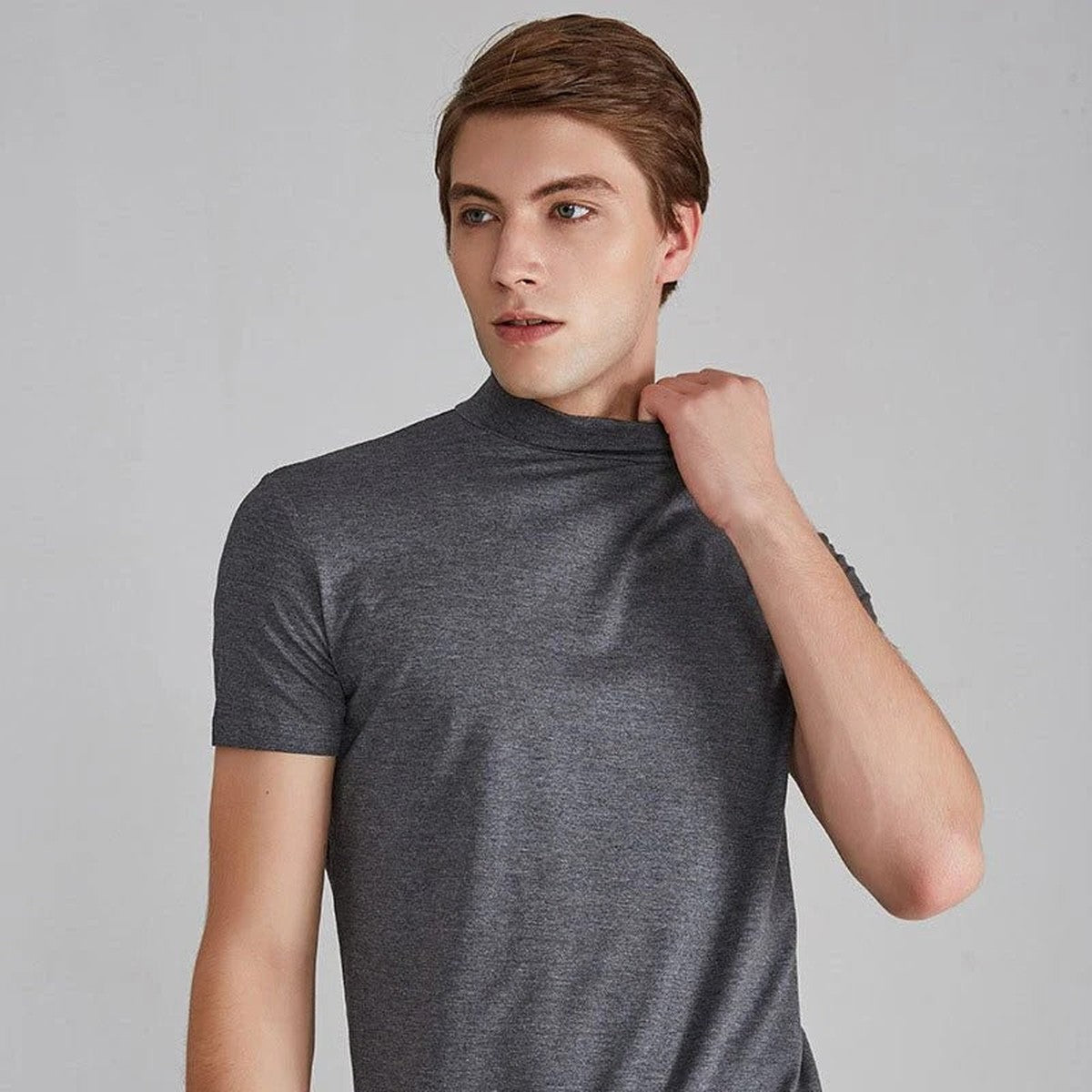 Men Short Sleeve Mock Neck T Shirt with Tailored Fit