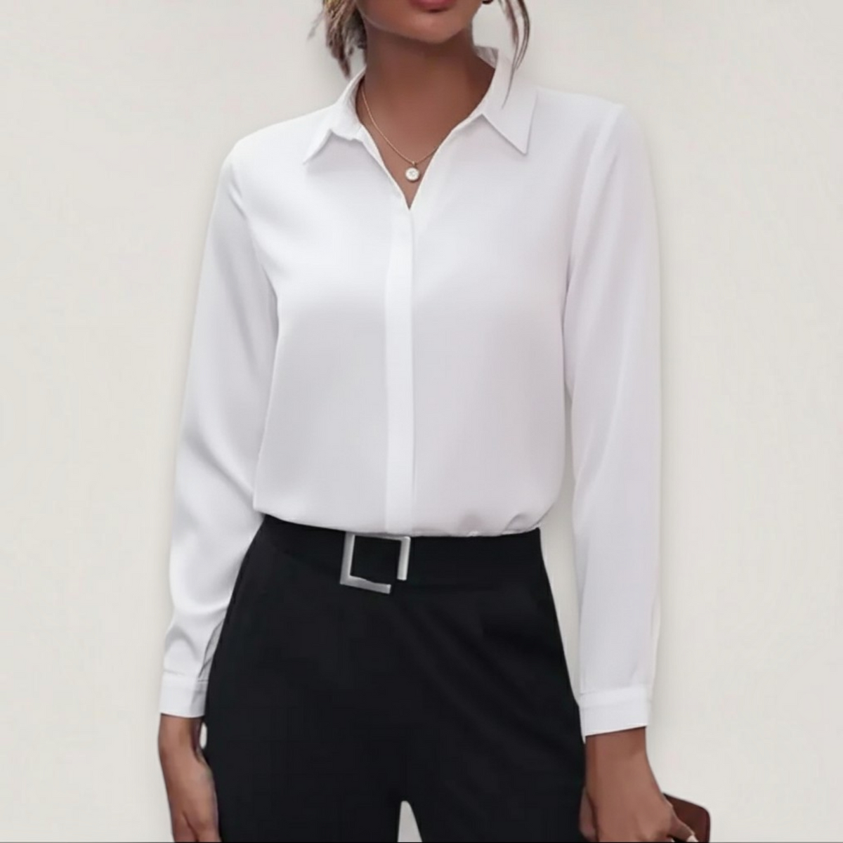 Button-Up Blouse with Classic Collar and Tapered Waist, Machine Washable