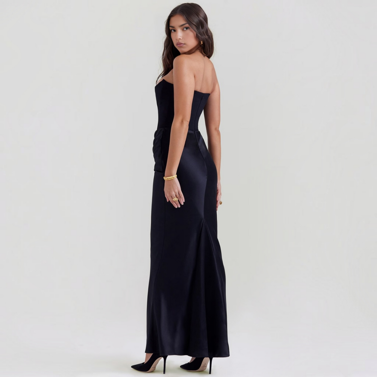 Strapless Corset Maxi Dress with Bodycon Silhouette and Floor-Length Design