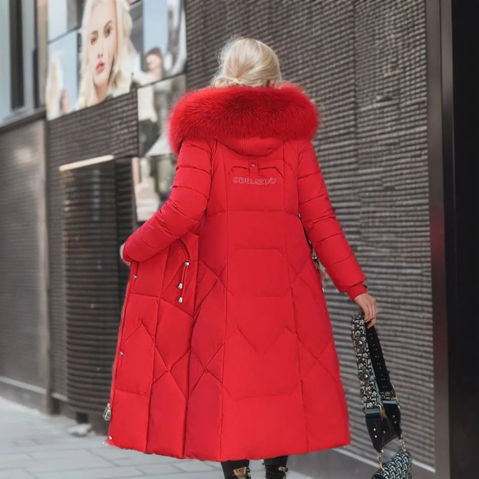 Womens Quilted Winter Coat with Trimmed Hood and Tailored Silhouette, Machine Washable