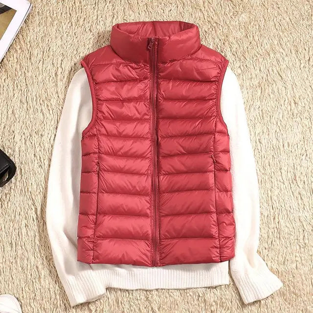 Womens Lightweight Puffer Vest with Full-Length Zip and Quilted Silhouette
