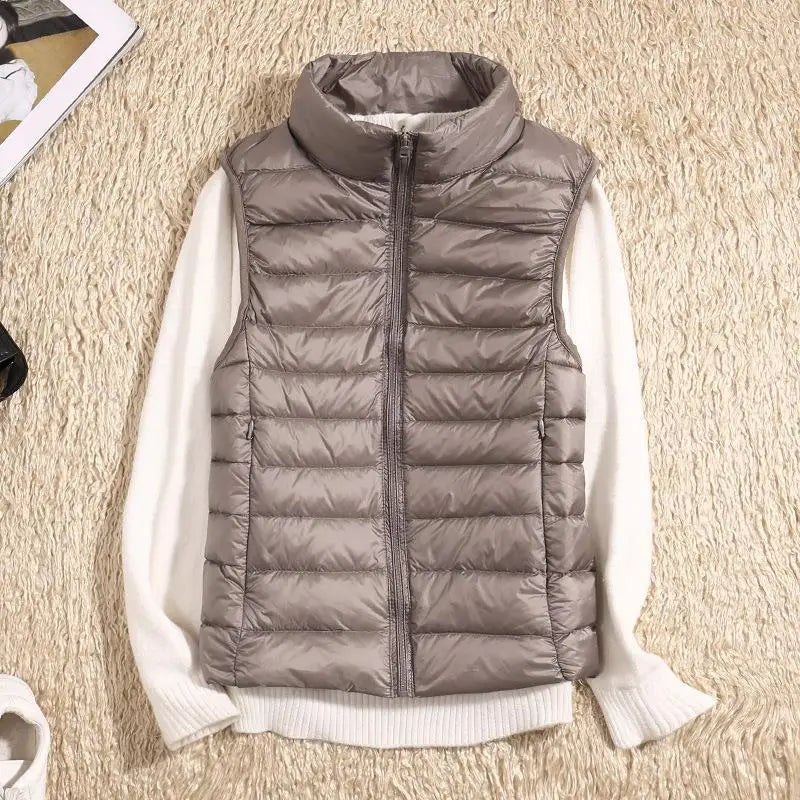Womens Lightweight Puffer Vest with Full-Length Zip and Quilted Silhouette