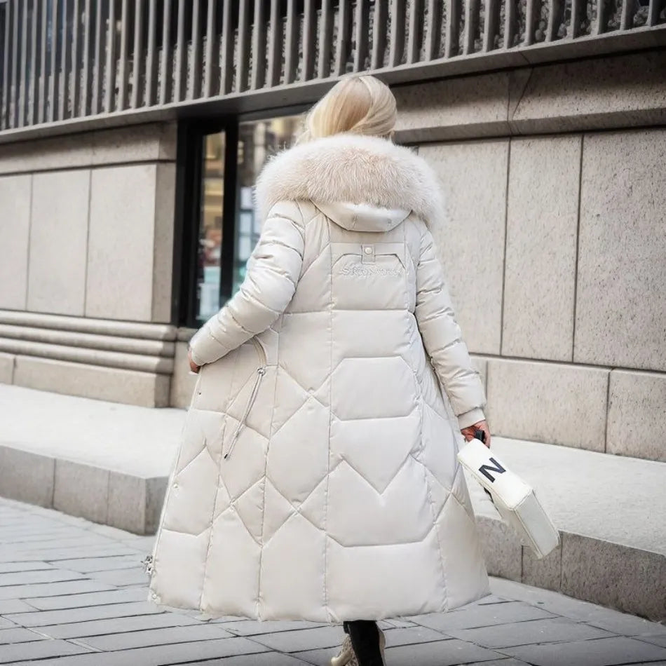 Womens Quilted Winter Coat with Trimmed Hood and Tailored Silhouette, Machine Washable