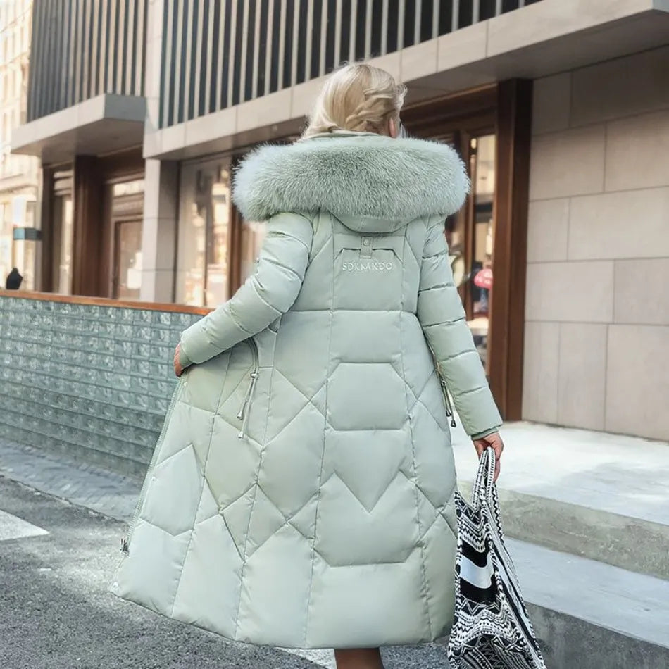 Womens Quilted Winter Coat with Trimmed Hood and Tailored Silhouette, Machine Washable