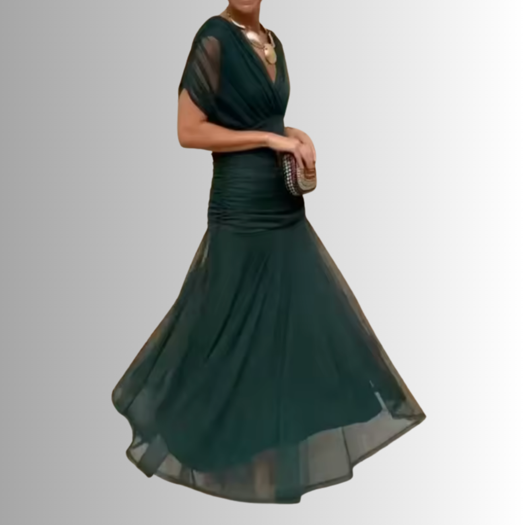 Maxi Dress with Bias-Inspired Panels and Soft Waist Shaping, Full-Length Lightweight Fabric