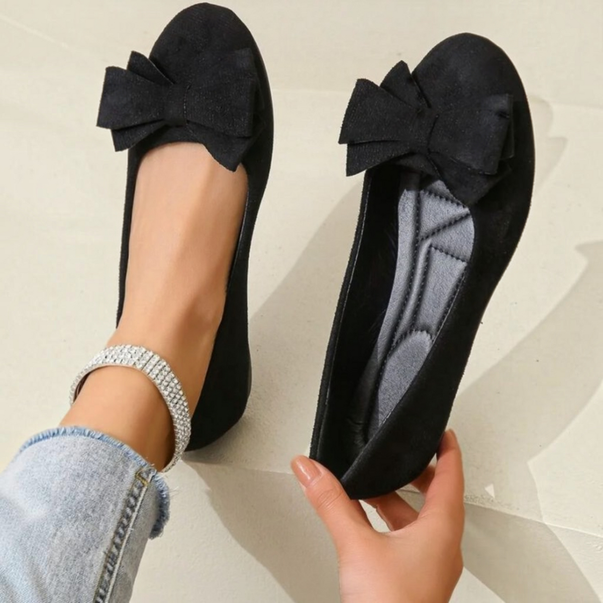 Womens Walking Shoes with Removable Insole and Breathable Upper, Stable Heel Support