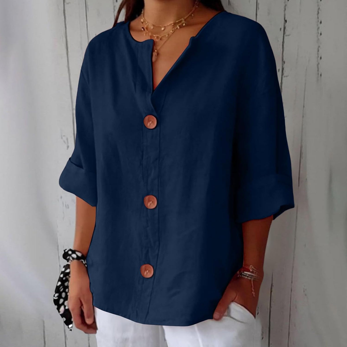Lightweight Summer Blouse with Breathable Fabric and Relaxed Fit