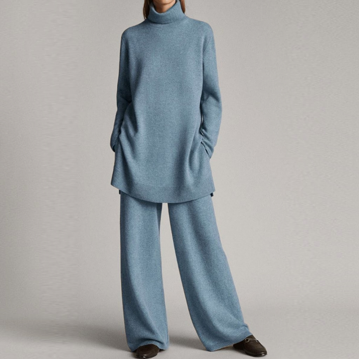Womens Two-Piece Lounge Set with High Neck and Wide-Leg Pants, Relaxed Knit