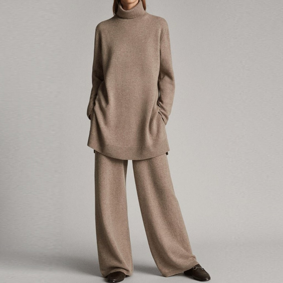 Womens Two-Piece Lounge Set with High Neck and Wide-Leg Pants, Relaxed Knit