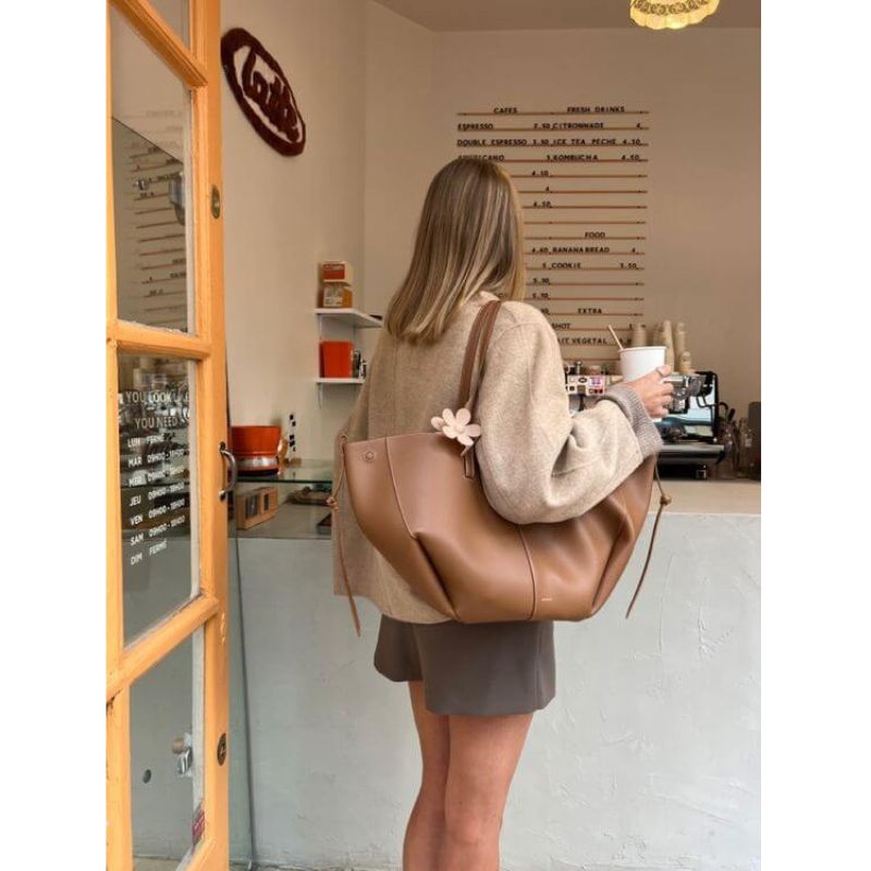Structured Large Tote Bag with Shoulder Handles for Laptops and Work Essentials