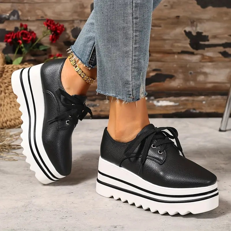 Orthopedic Sneakers with Removable Contoured Insole and Breathable Mesh Upper, Low-Profile