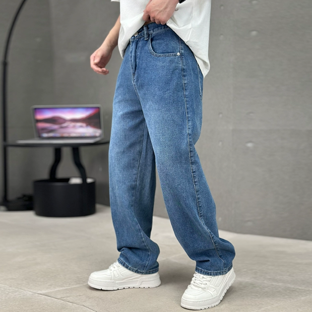 Mens Wide Leg Jeans with Relaxed Fit for Casual Wear