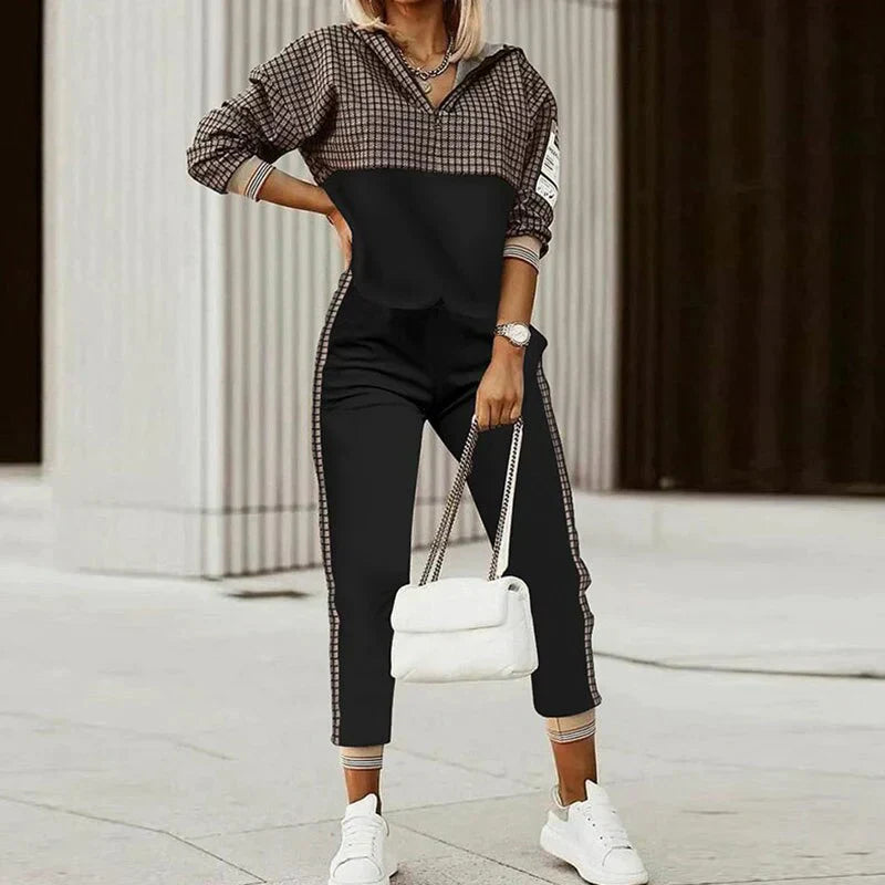 Womens Tracksuit with Front Zipper and Patterned Detail, Relaxed Knit Set