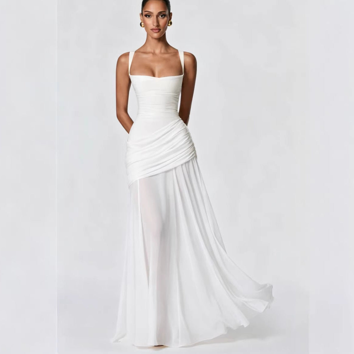 Chiffon Wedding Gown with Fitted Bodice and Flowing Skirt, Shoulder Straps