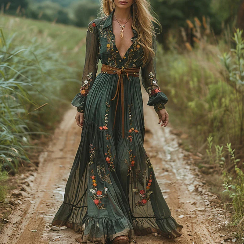 Floral Maxi Dress with Pleated Silhouette and Button-Front Closure, Shirt Collar