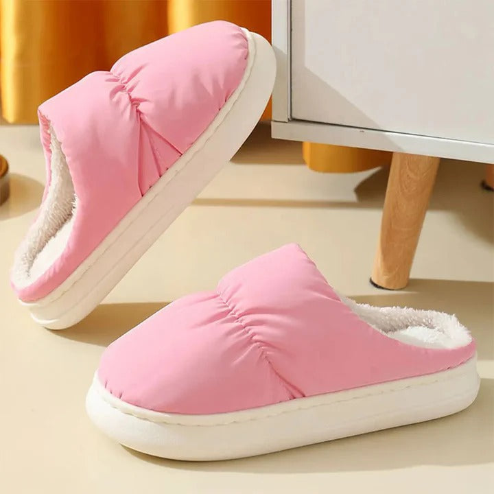 USB Heated Slippers with Breathable Plush Lining and Temperature Control