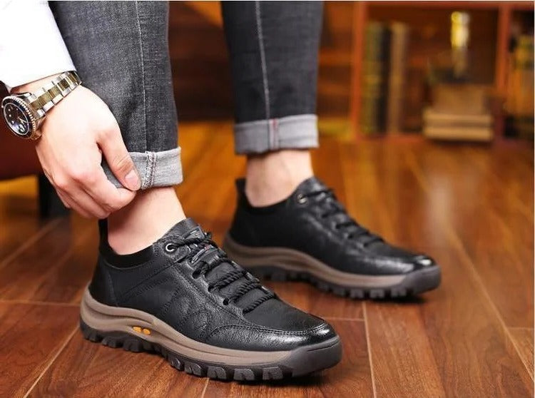 Mens Arch Support Shoes with Foam Padding and Rubber Grip Sole