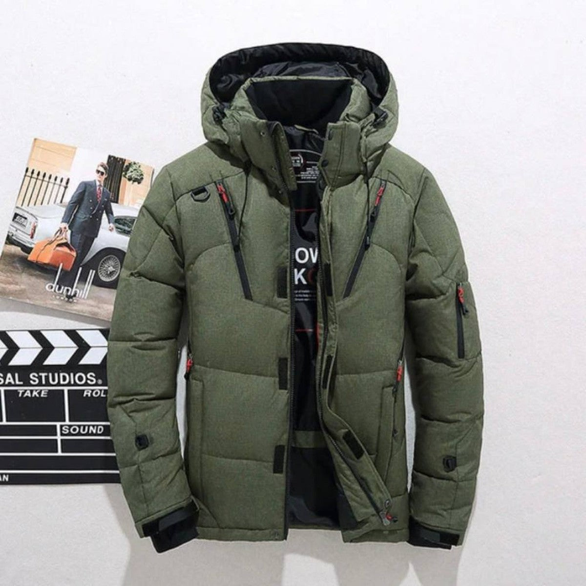 Men Lightweight Duck Down Winter Jacket with Hood and Zipper Pockets