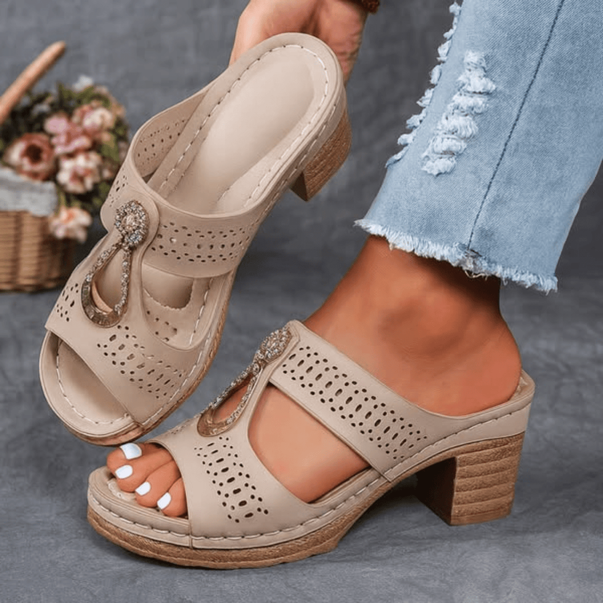 Womens Open Toe Orthopedic Sandals with Arch Support and Breathable Design