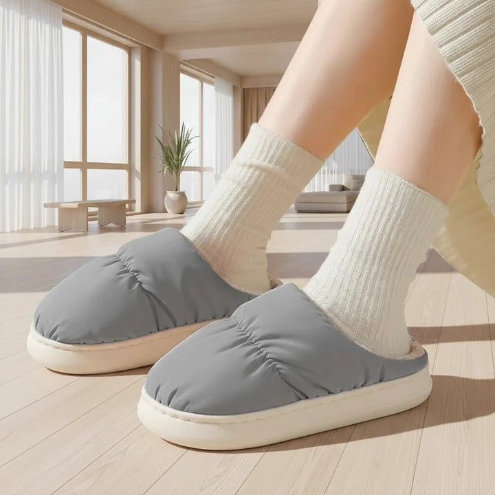 USB Heated Slippers with Breathable Plush Lining and Temperature Control